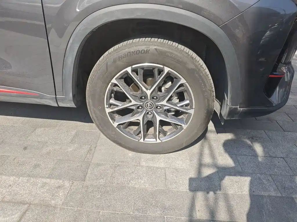 Фото 8 - Changan CS75 PLUS