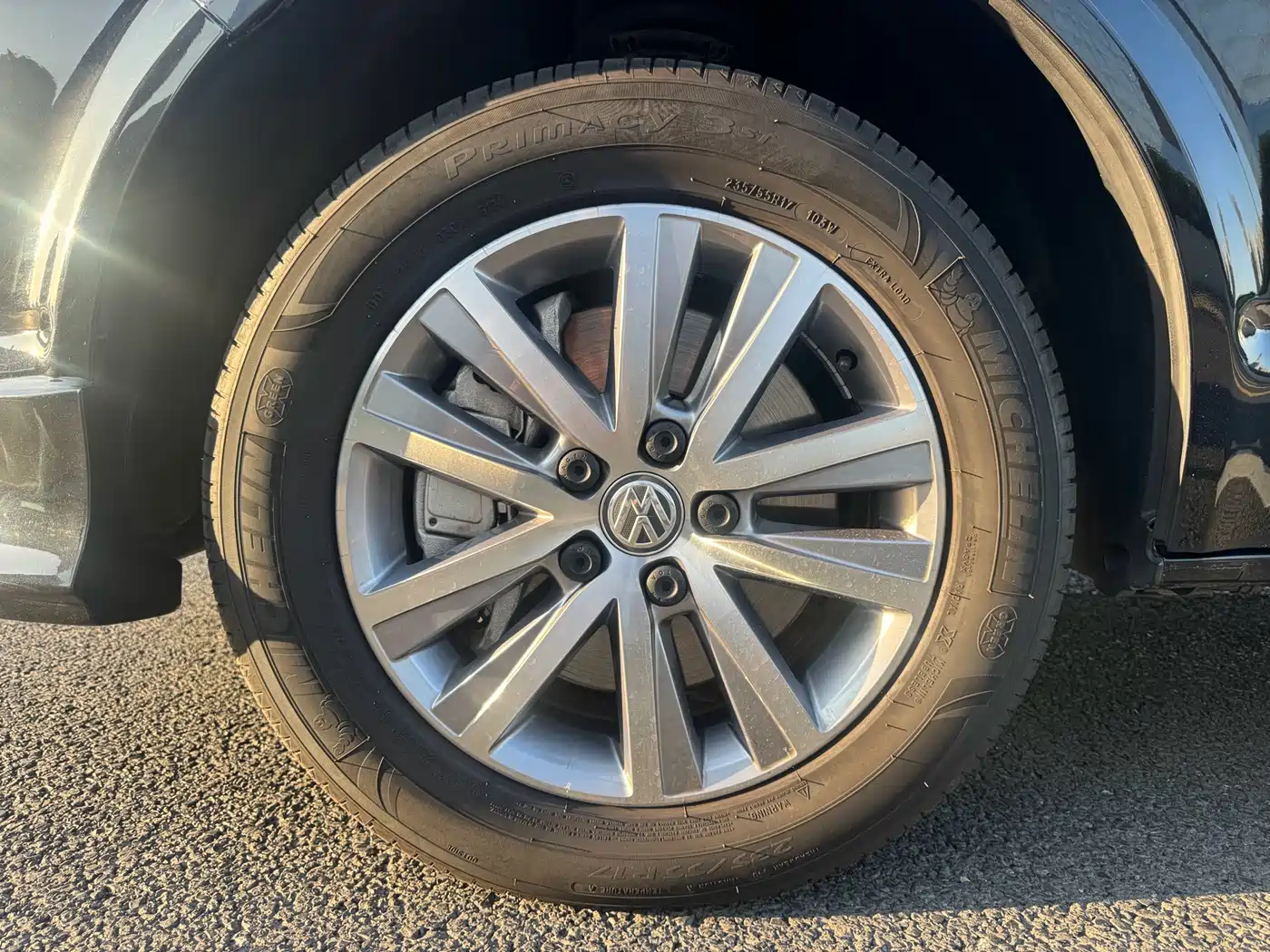 Volkswagen Multivan 2017 2.0TSI AWD Premium Edition 7-Seater фото 7