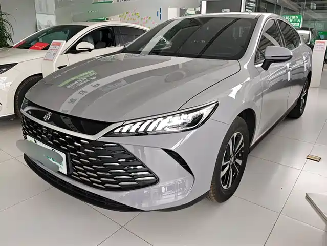 BYD Qin PLUS 2026 Model DM-i 210KM Progressive Edition