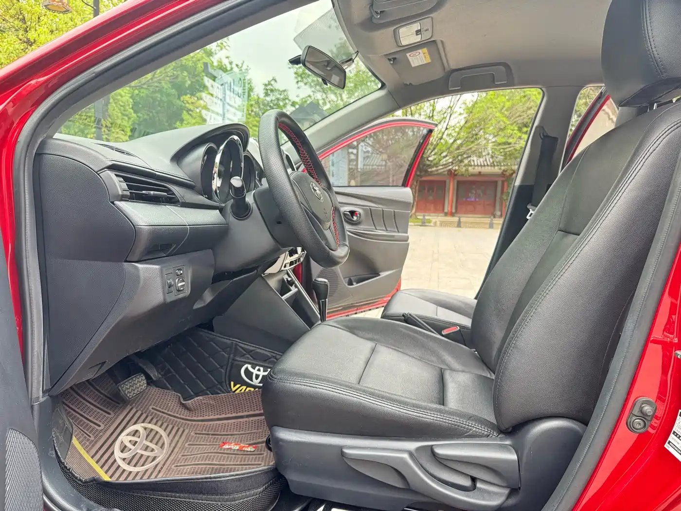 Toyota YARiS L Zhi Xuan 2020 Zhi Xuan X 1.5L CVT Leading фото 8