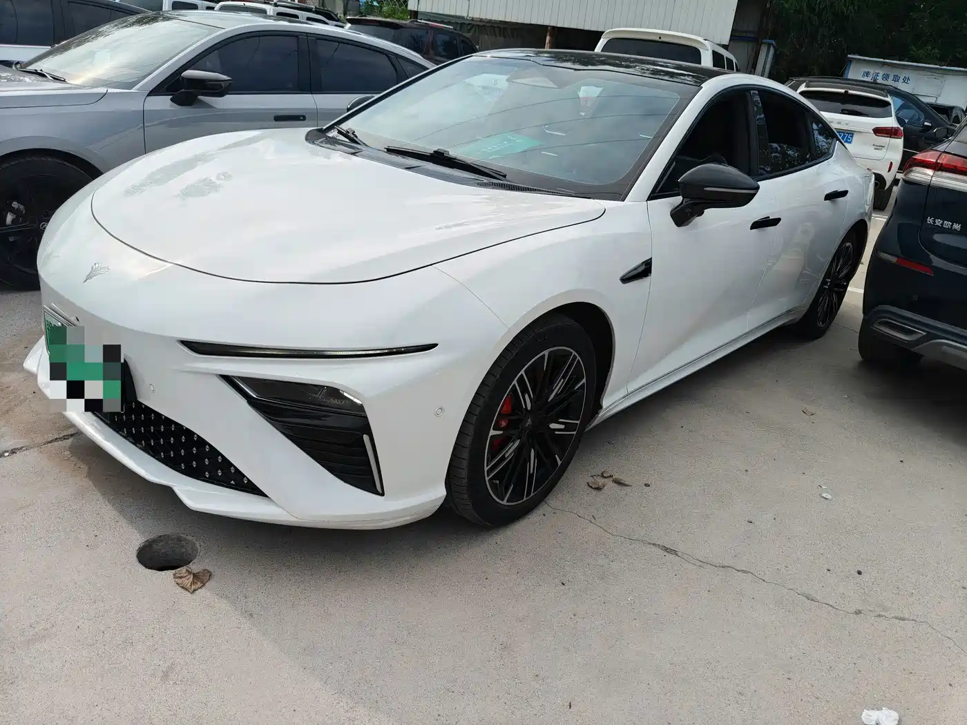 Nezha Auto Nezha S 2023 2022 Model Extended Range 1160km RWD Large Edition