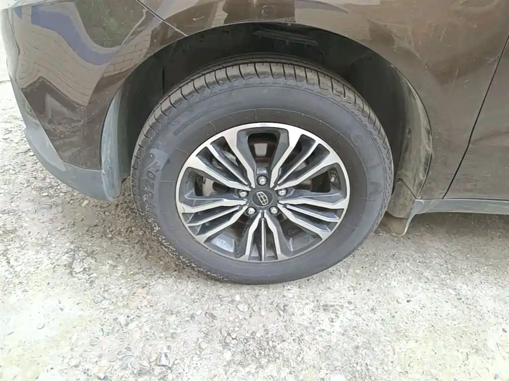 Geely Emgrand X6 2017 2016 1.8L Manual Premium