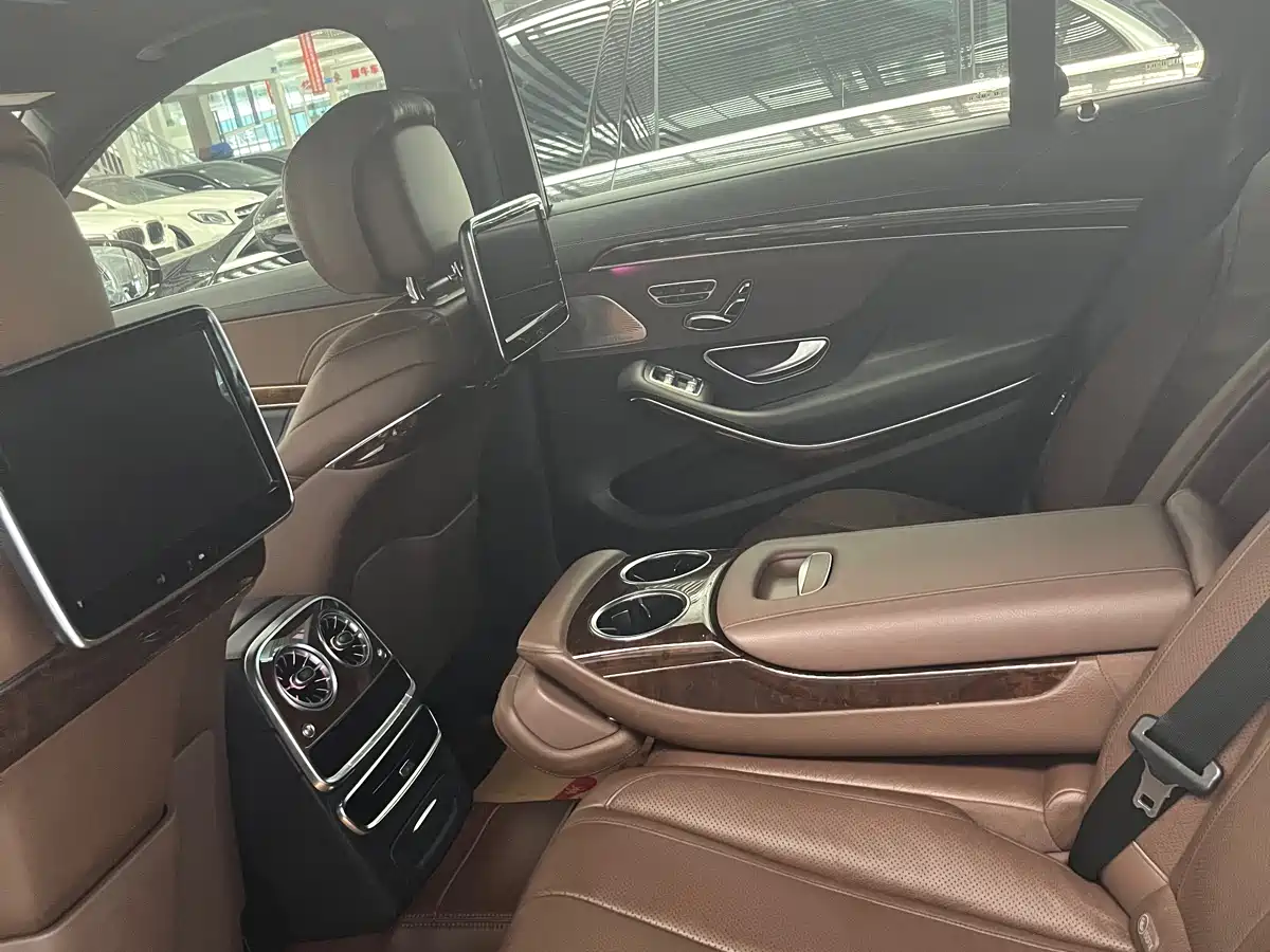Mercedes-Benz S-Class 2016 S 320 L Luxury фото 9