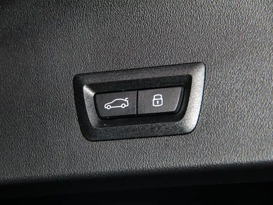 BMW X3 2025 xDrive30L Premium M Sport Package фото 34