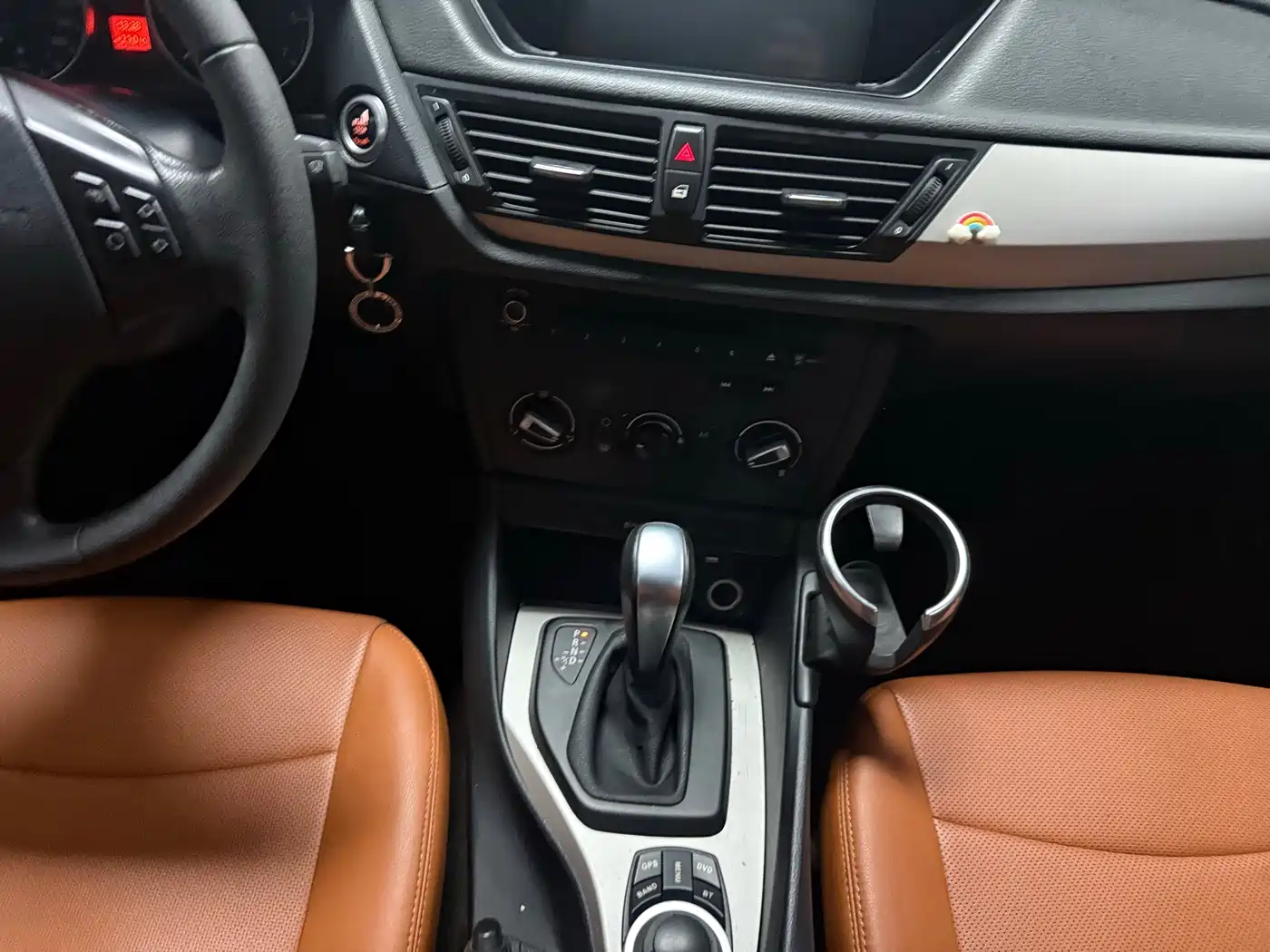 BMW X1 2013 sDrive18i Fashion фото 11