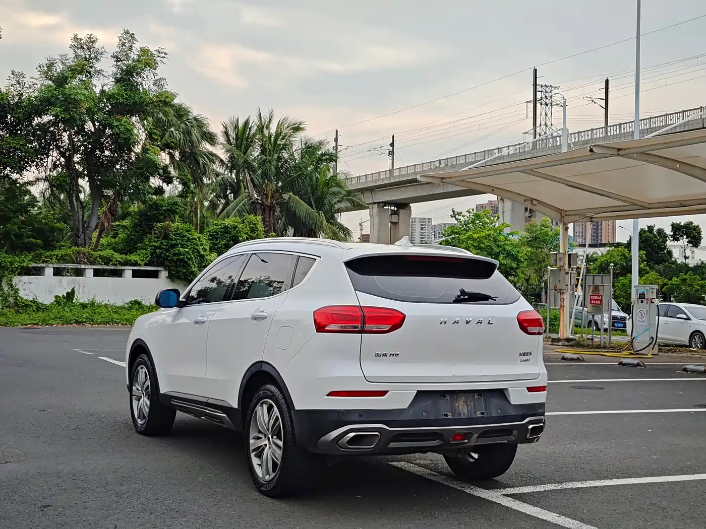 Haval H6 2017 Red Label 2.0T Auto 2WD Smart фото 7