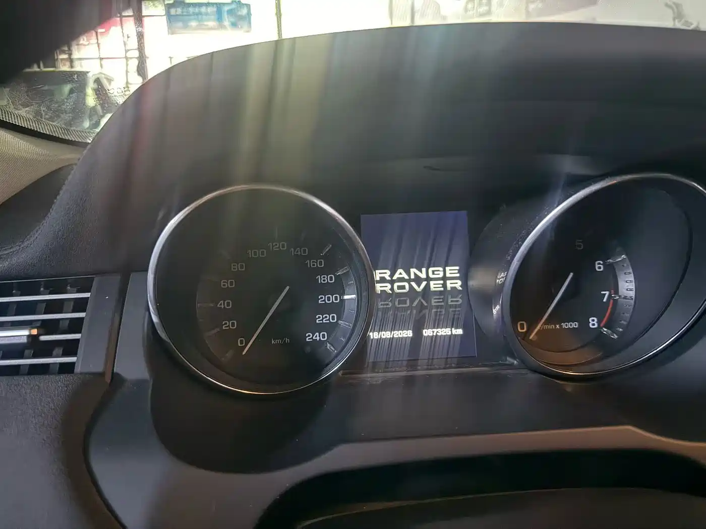 Photo 6 - Land Rover Range Rover Evoque (Import)