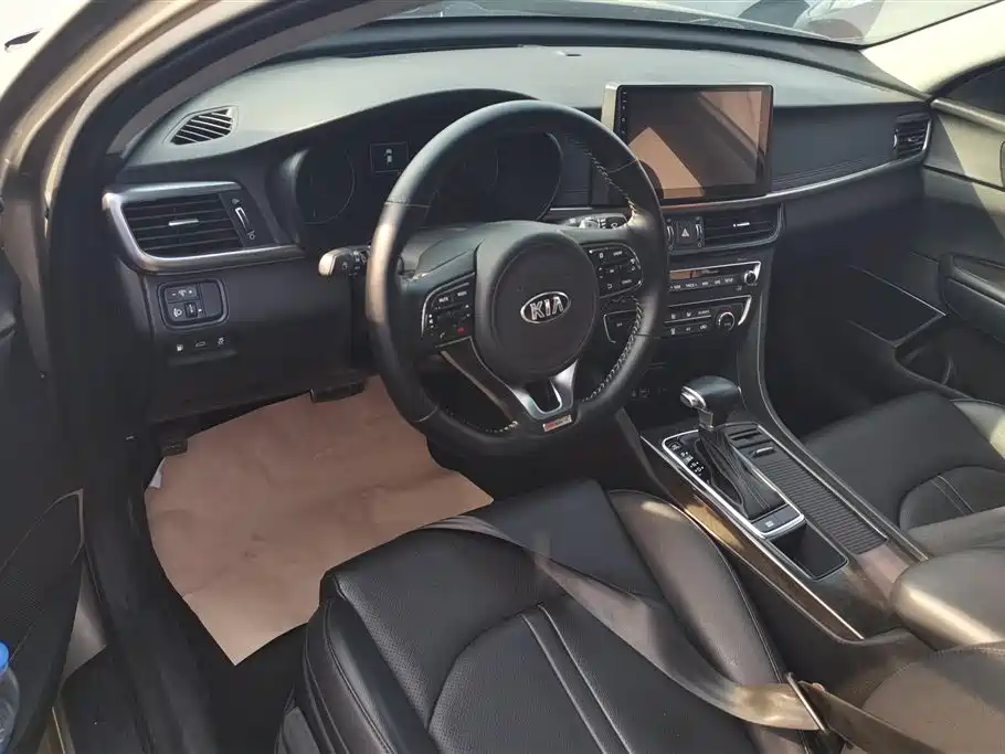 Kia K5 2016 1.6T Automatic LUX фото 12