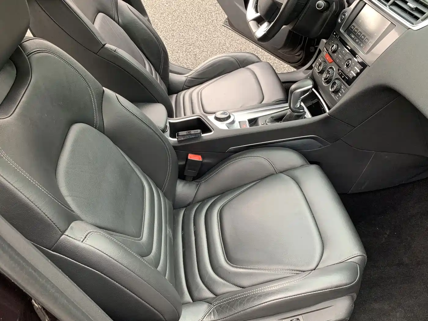 DS 6 2016 2016 1.6T Luxury THP160