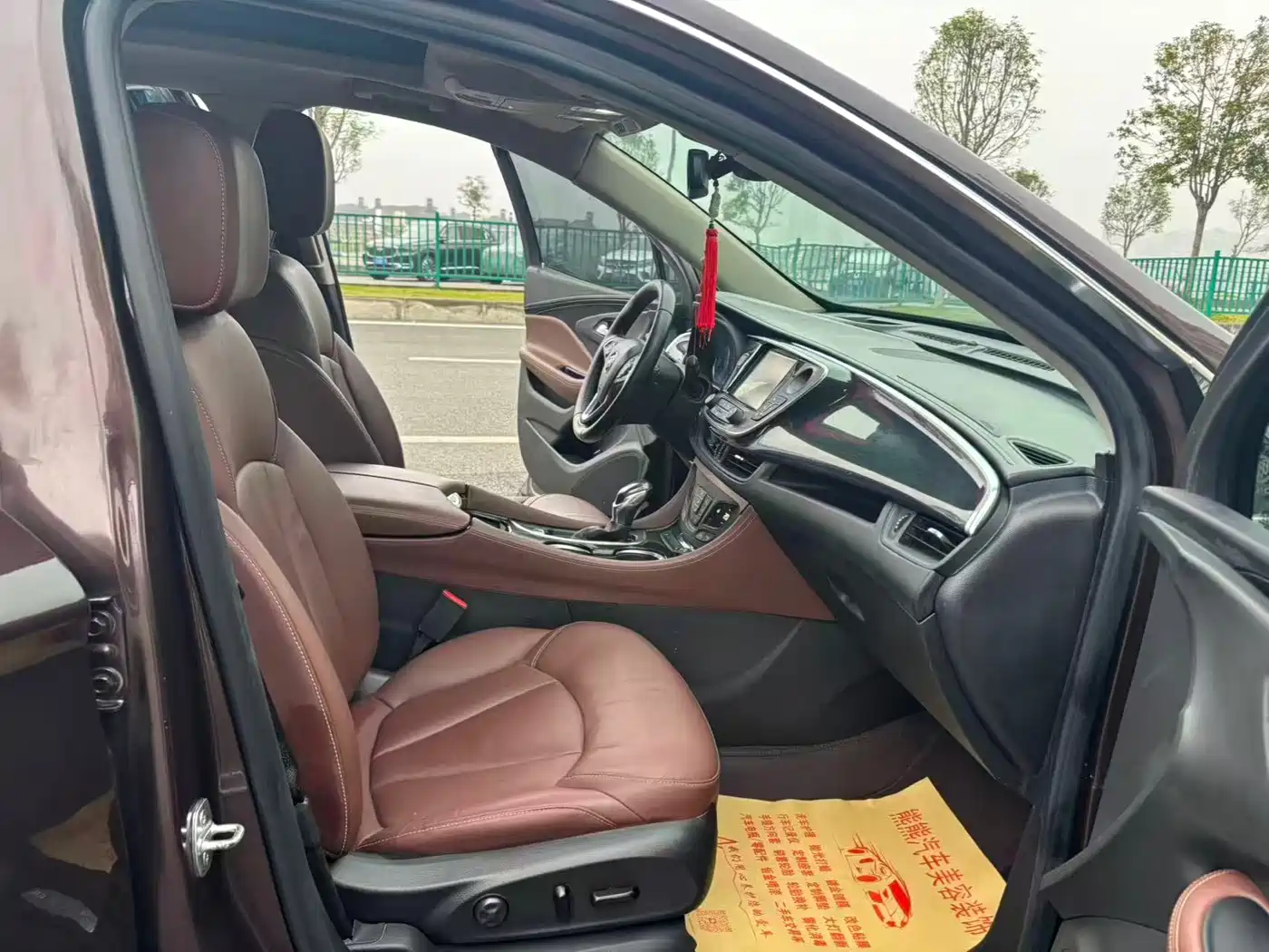 Buick Envision Plus 2018 28T 4WD Luxury фото 8