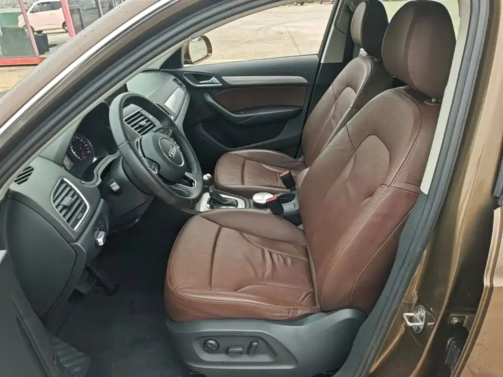 Audi Q3 2015 35 TFSI Comfort фото 15