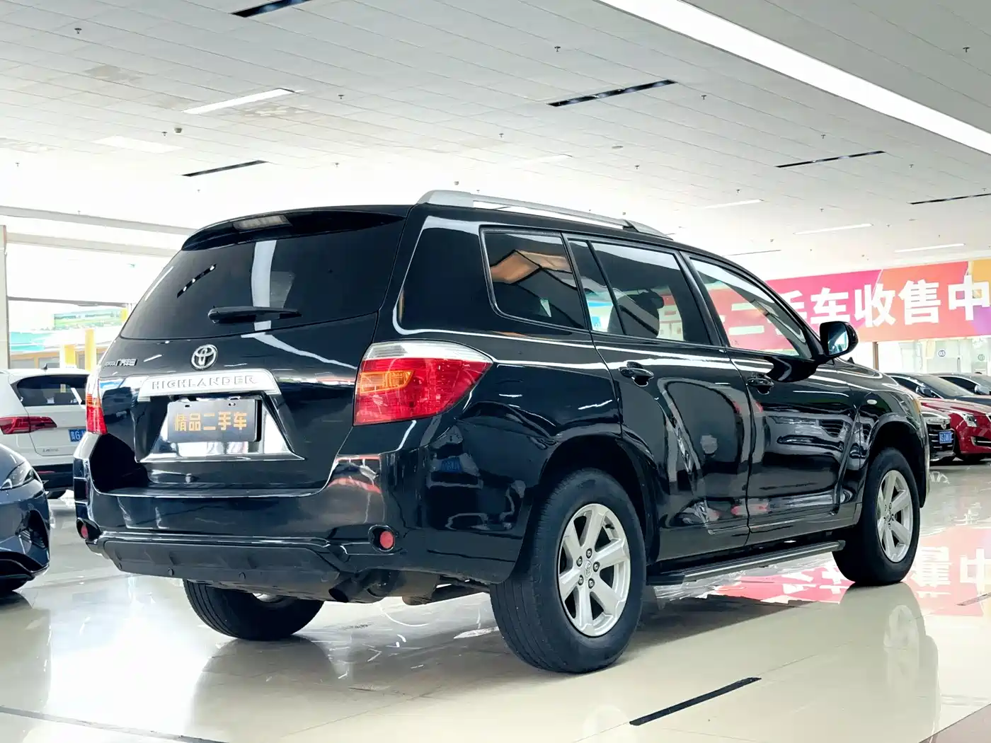 Toyota Highlander 2009 2.7L 2WD 7-seater Elite Edition фото 4