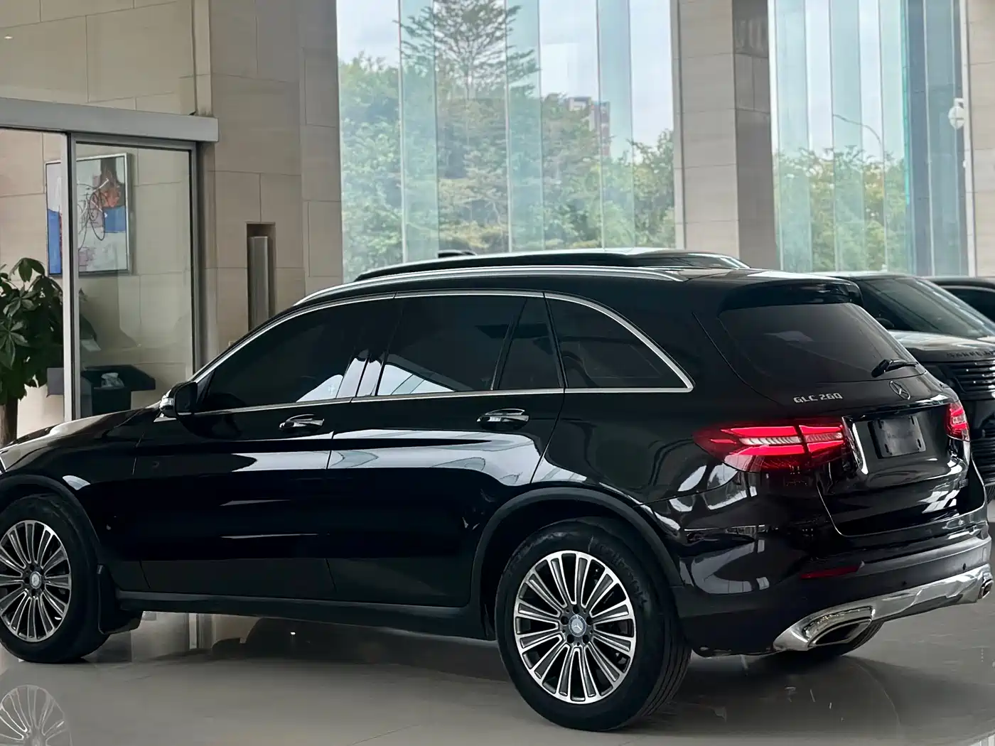 Mercedes-Benz GLC 2016 GLC 260 4MATIC Dynamic фото 7