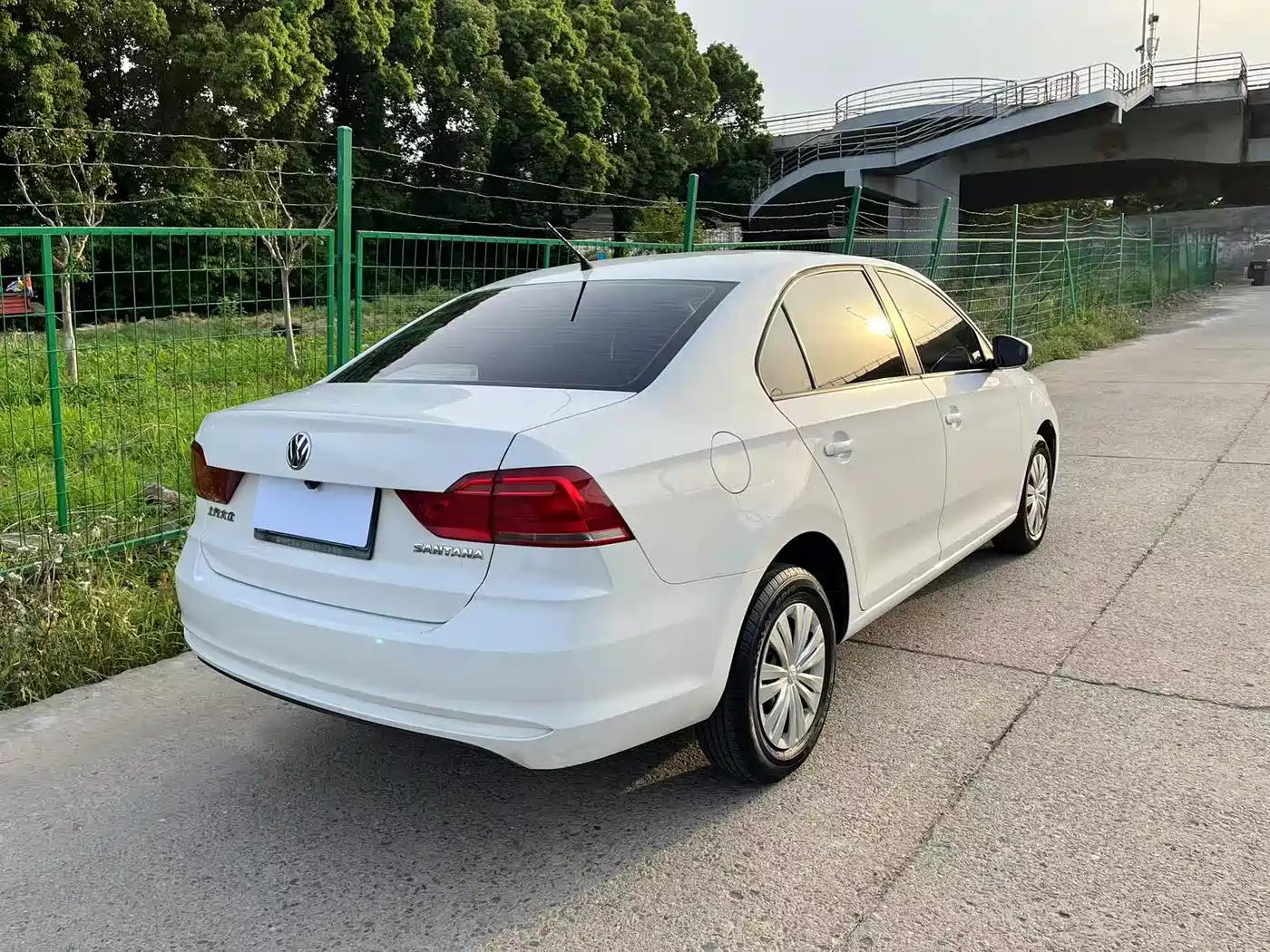 Volkswagen Santana 2018 1.5L Manual Trend Edition фото 7