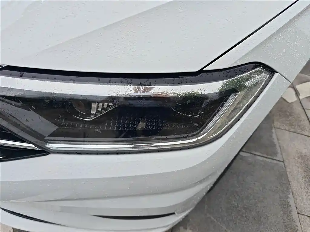 Volkswagen Sagitar 2021 280TSI DSG Surpassing Edition фото 18