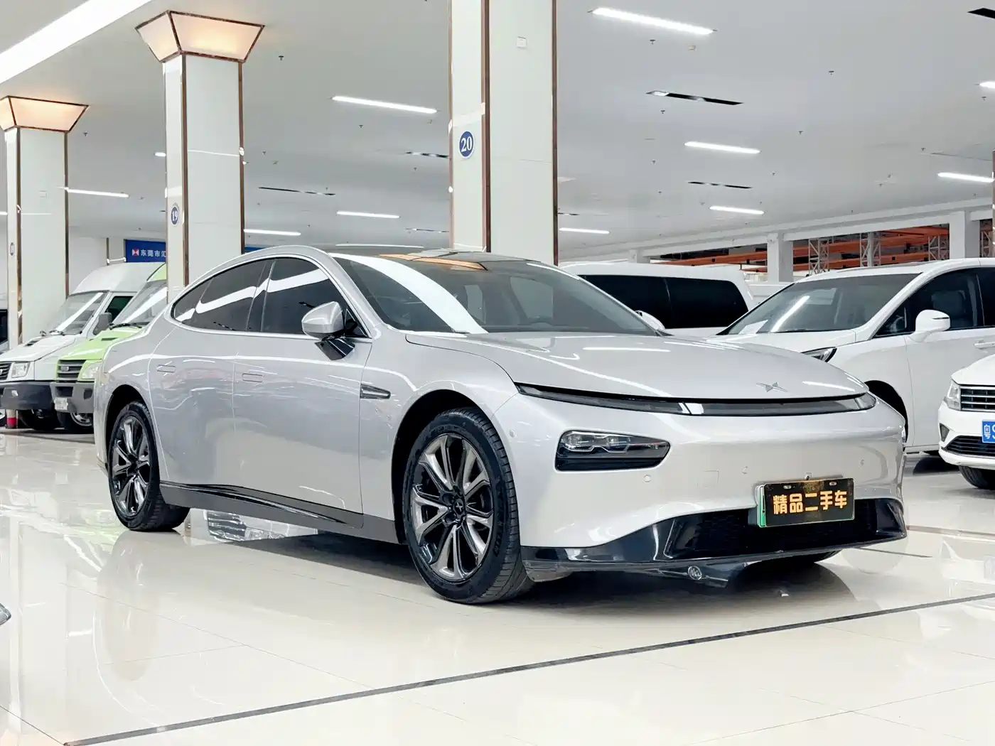 XIAOPENG P7