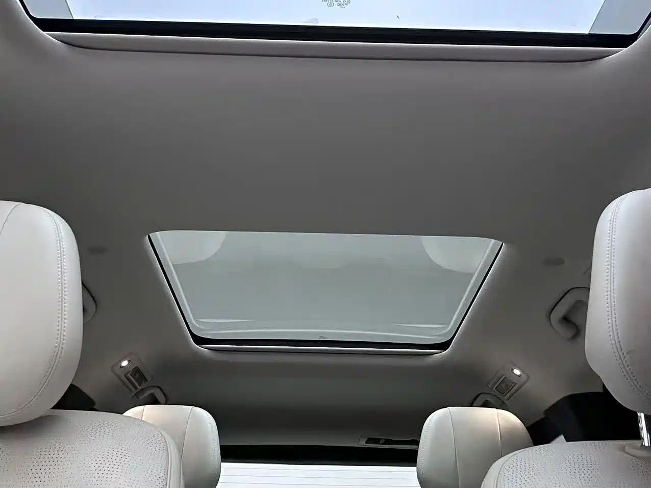 BYD Xia 2025 2025 DM-i 1.5T 180km Surpass Edition