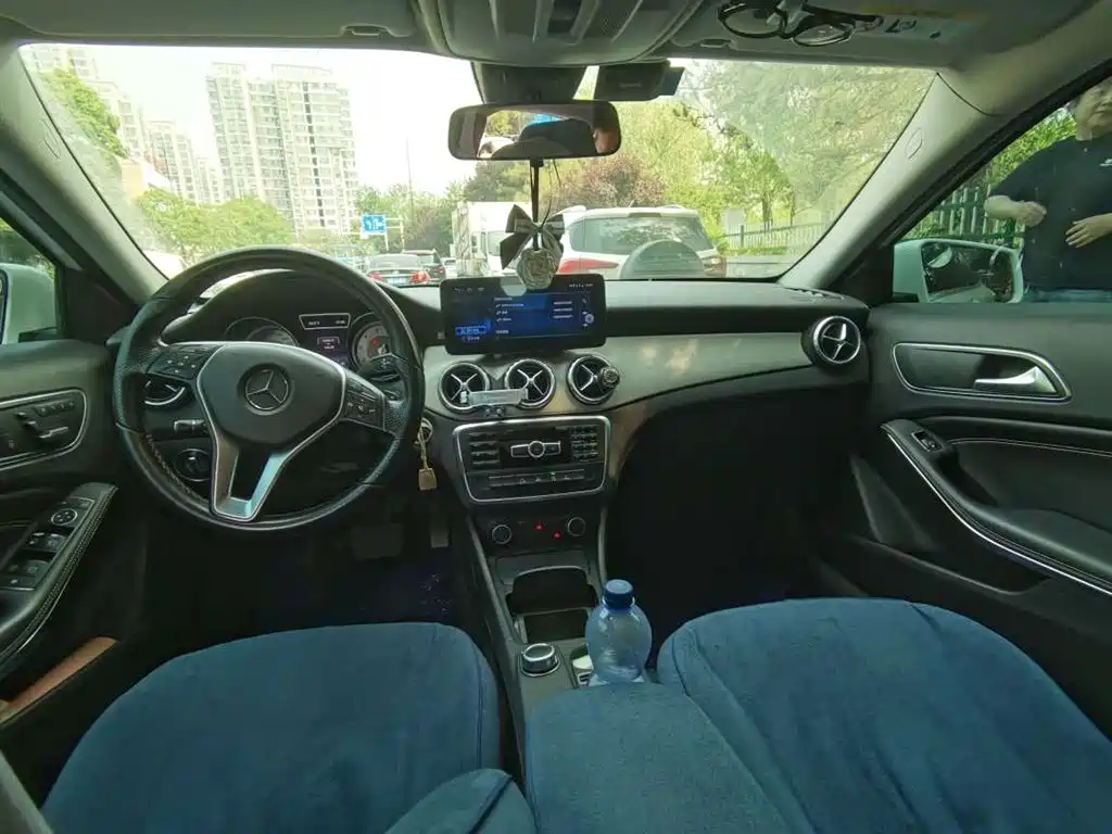 Mercedes-Benz GLA (Import) 2015 GLA 200 фото 6