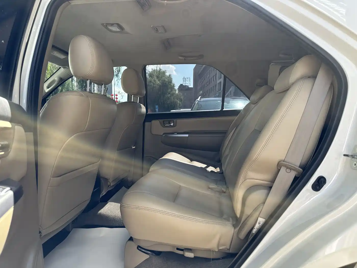 Toyota Fortuner 2015 Model 2.7L Standard Edition фото 16