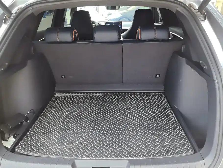 BYD Song PLUS PHEV 2021 DM-i 51KM Honor фото 4