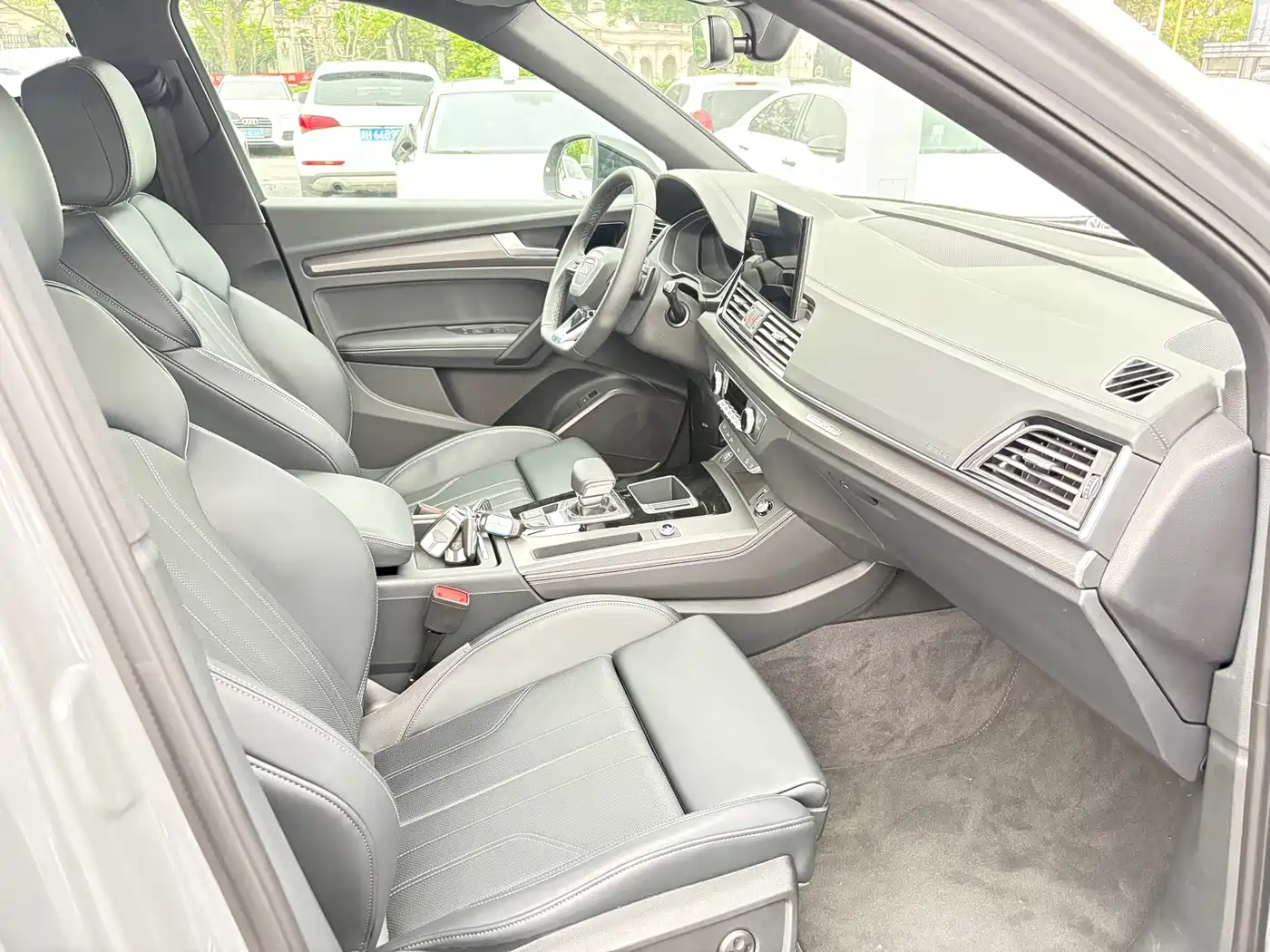 Audi Q5L 2026 2024 Model 40 TFSI Luxury Dynamic