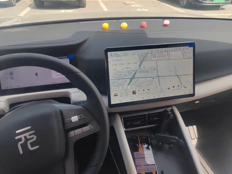 BYD Yuan UP 2025 Smart Drive Edition 401KM Vitality Version фото 12
