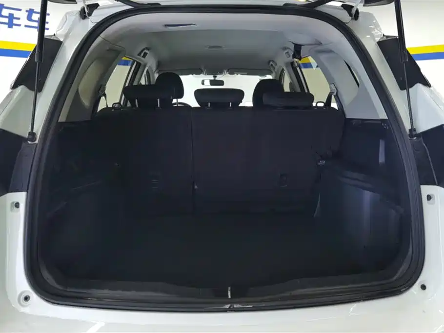 Haval M6 2019 1.5T Manual 2WD Urban Type China VI фото 4