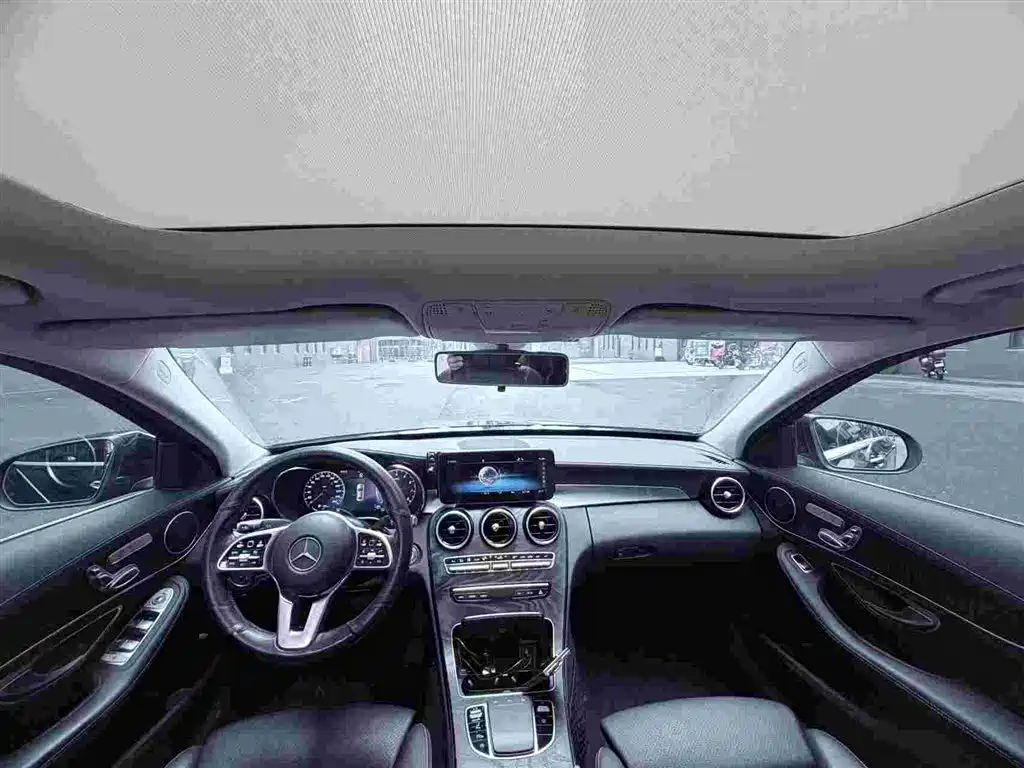 Mercedes-Benz C-Class 2019 C 260 L Sport фото 8