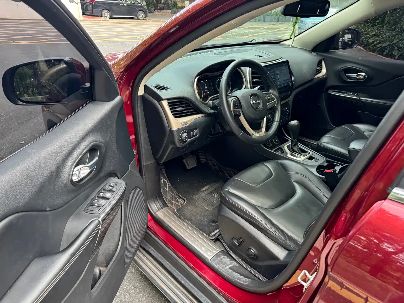Jeep Cherokee 2016 2016 2.4L Leading Edition
