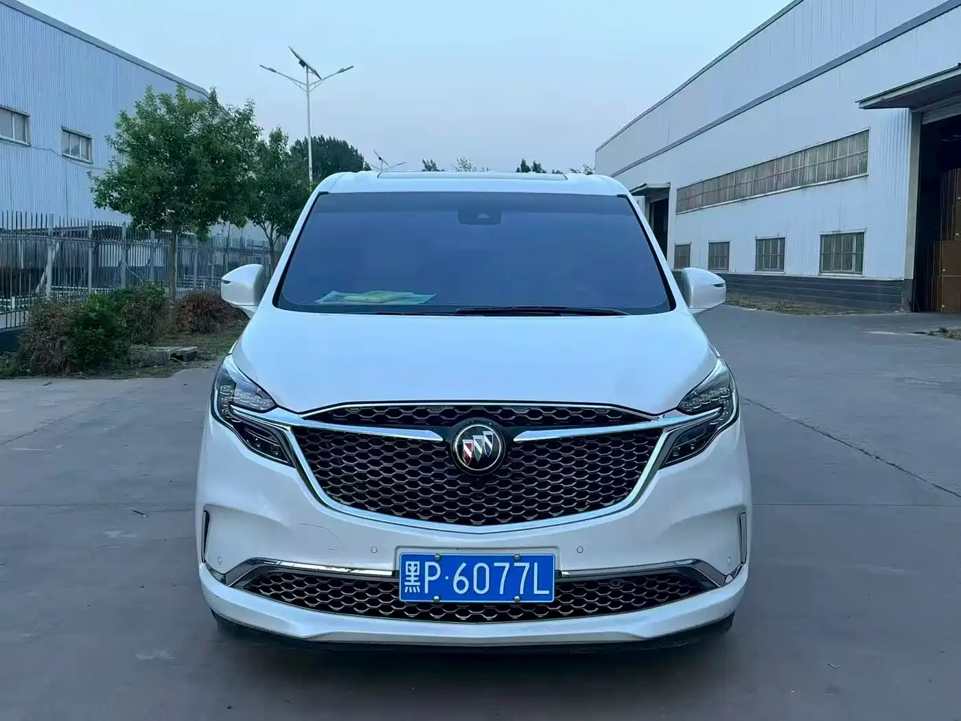 Buick GL8 2022 ES Landmark 653T Flagship фото 2