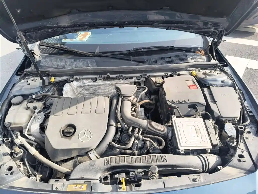 MERCEDES-BENZ CLA (IMPORT)