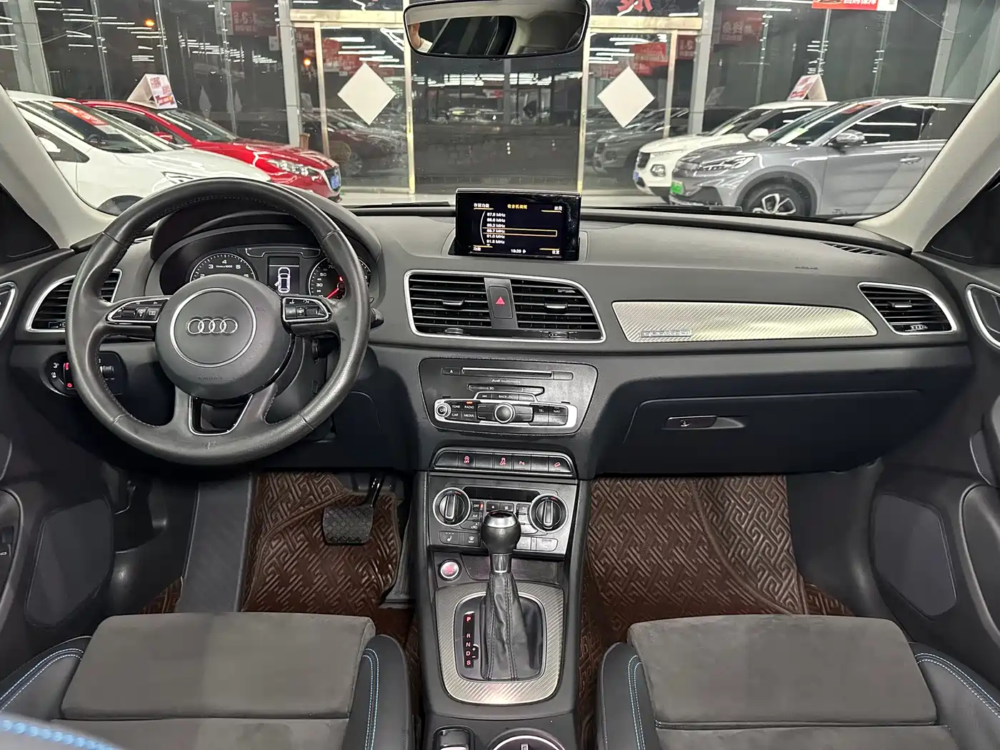 Audi Q3 2016 40 TFSI quattro All-Wheel Drive Sport Edition фото 8