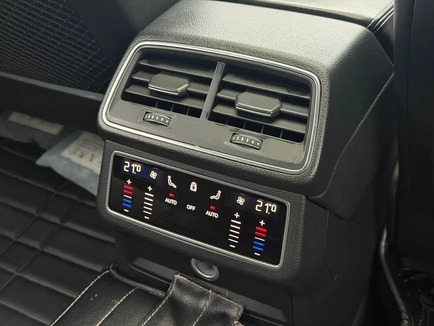 Audi A6L 2022 45 TFSI quattro Premium Dynamic фото 12