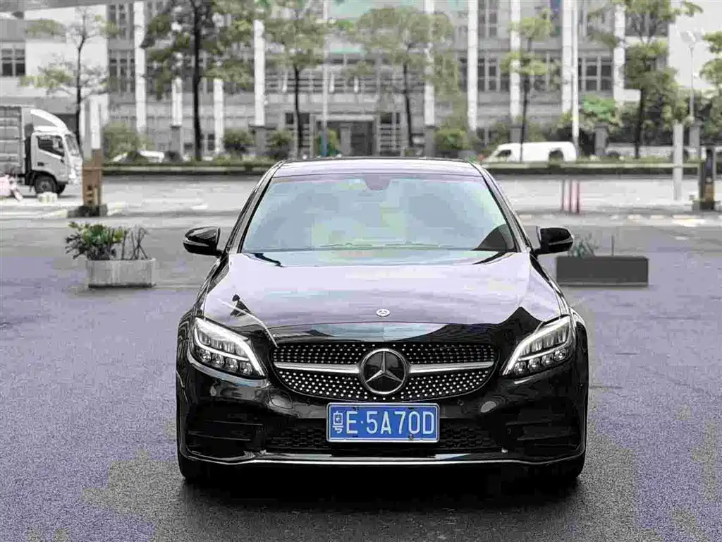 Mercedes-Benz C-Class 2019 C 260 L Sport фото 2
