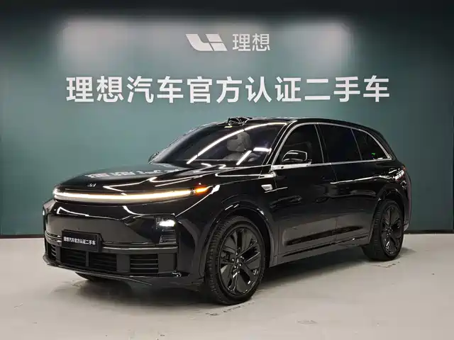 Li Auto L7 2025