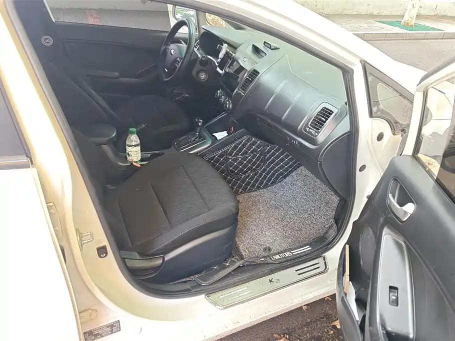 Kia K3 2015 1.6L Automatic GL фото 8