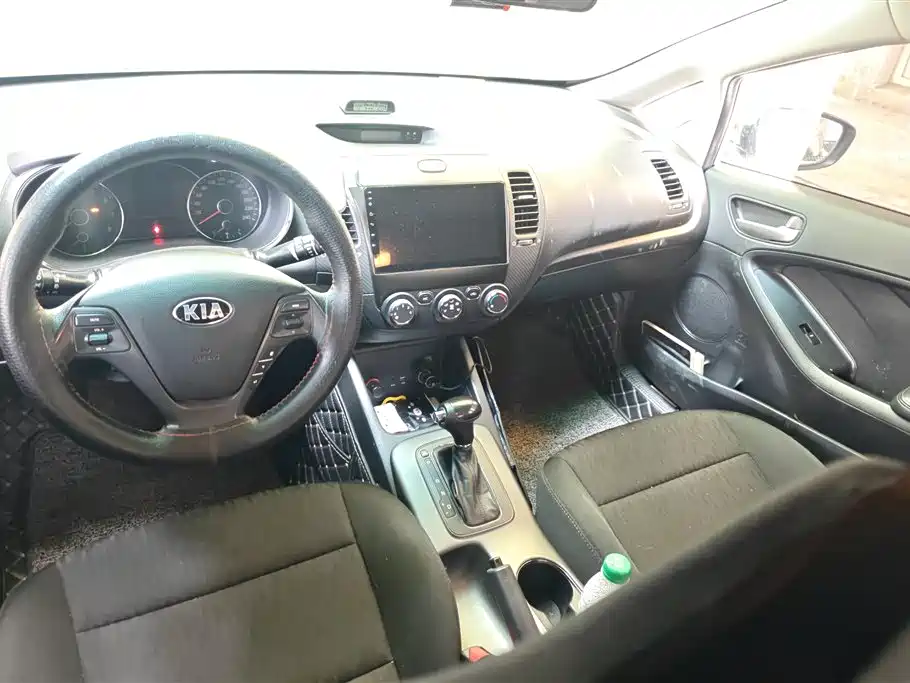 Kia K3 2015 1.6L Automatic GL фото 12