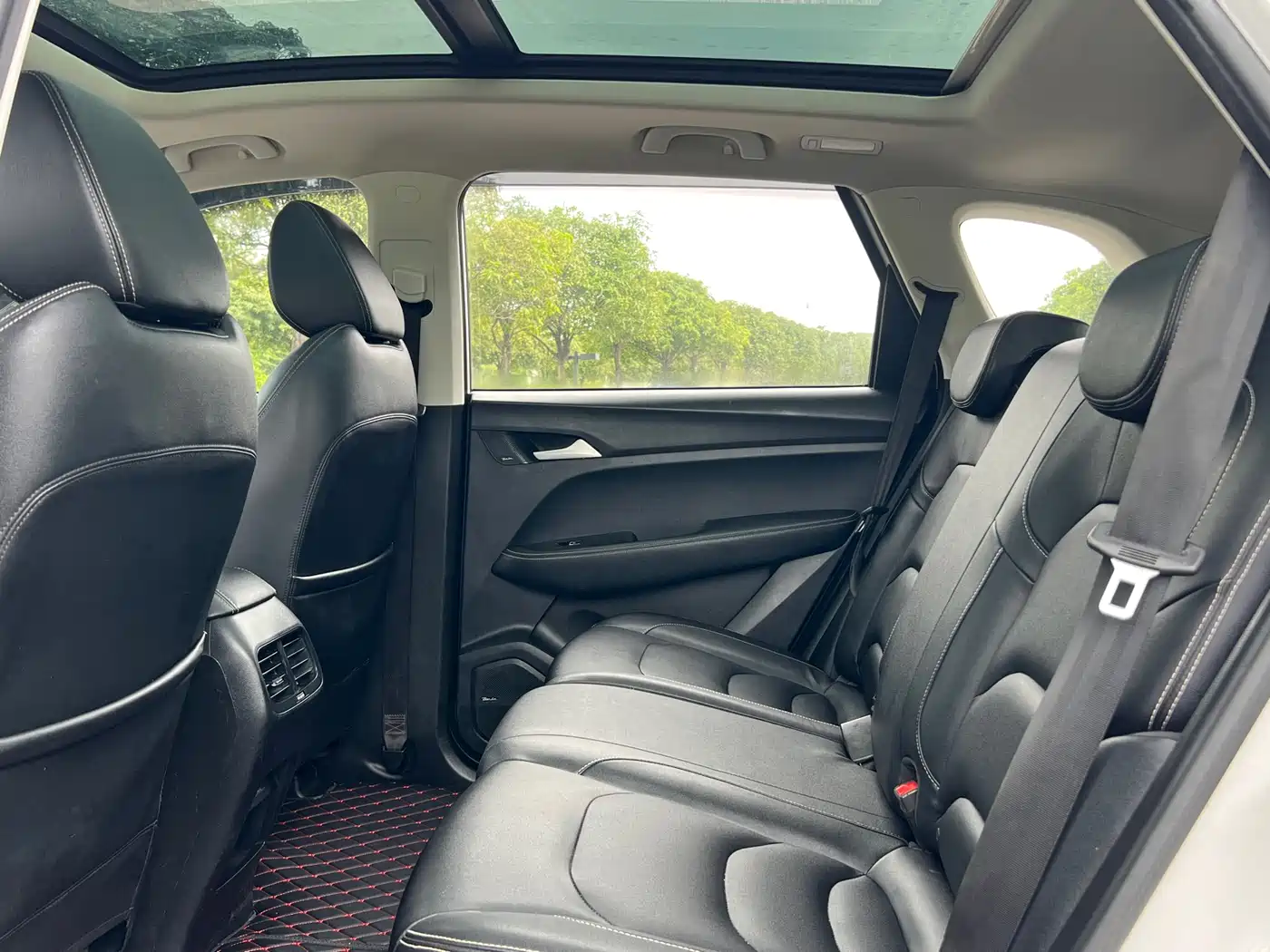 Baojun 530 2020 2020 1.5T CVT Premium Connect 5-seater
