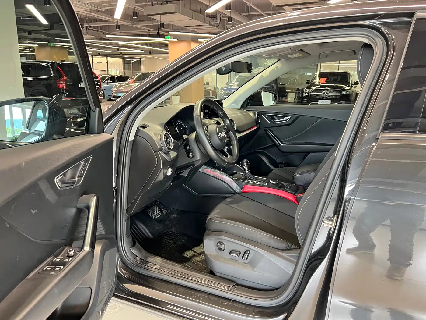 Audi Q2L 2018 35 TFSI Launch Exclusive Edition China V фото 10