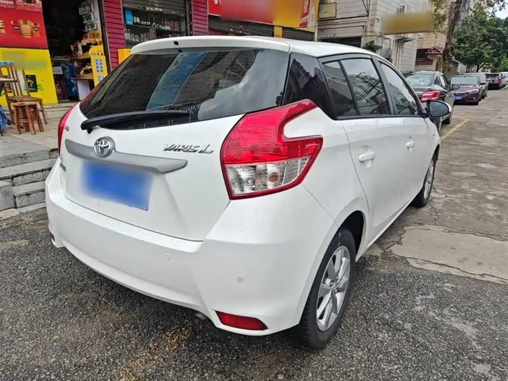 Toyota YARiS L Zhi Xuan 2014 1.5G Automatic Dynamic Edition фото 7