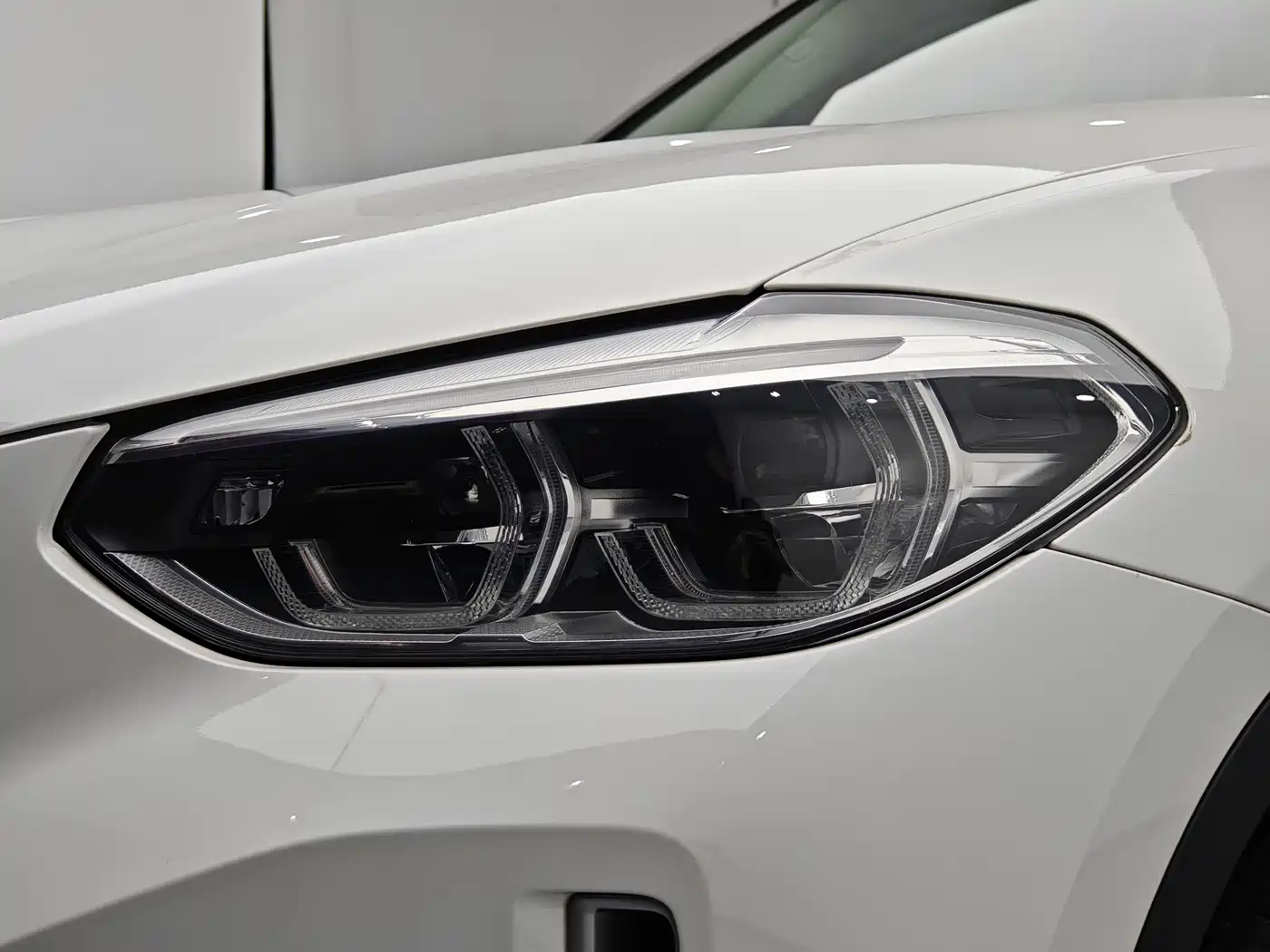 BMW iX3 2021 Facelift Pioneer фото 9