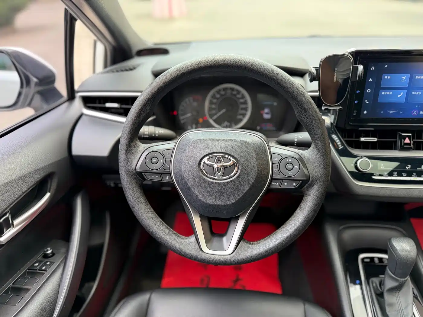 Toyota Levin 2021 185T CVT Luxury Edition фото 12