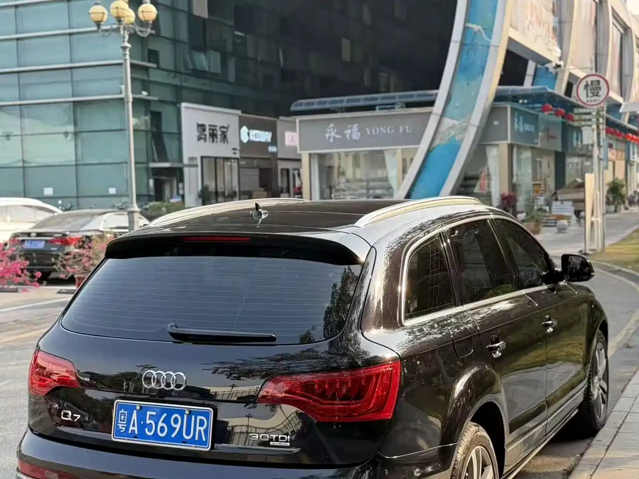 Audi Q7 2012 3.0 TDI Leading Edition фото 6
