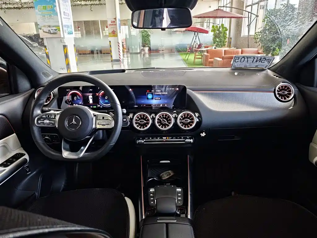 Mercedes-Benz EQA 2022 EQA 300 4MATIC Launch Special Edition фото 21