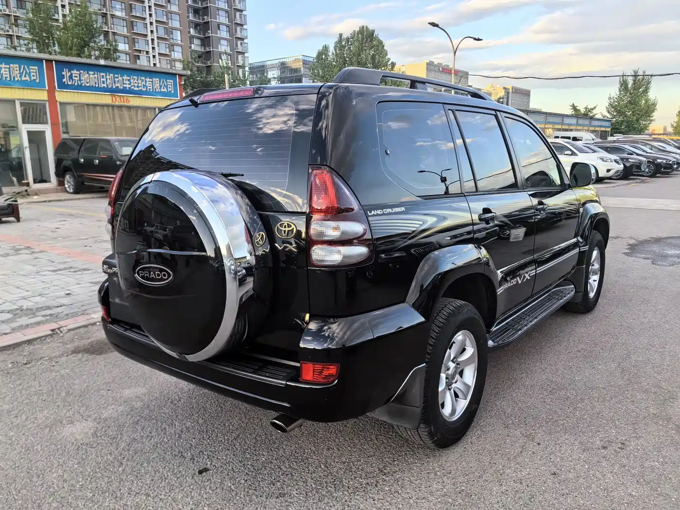 Toyota Prado 2006 4.0L Automatic VX NAVI Edition фото 3