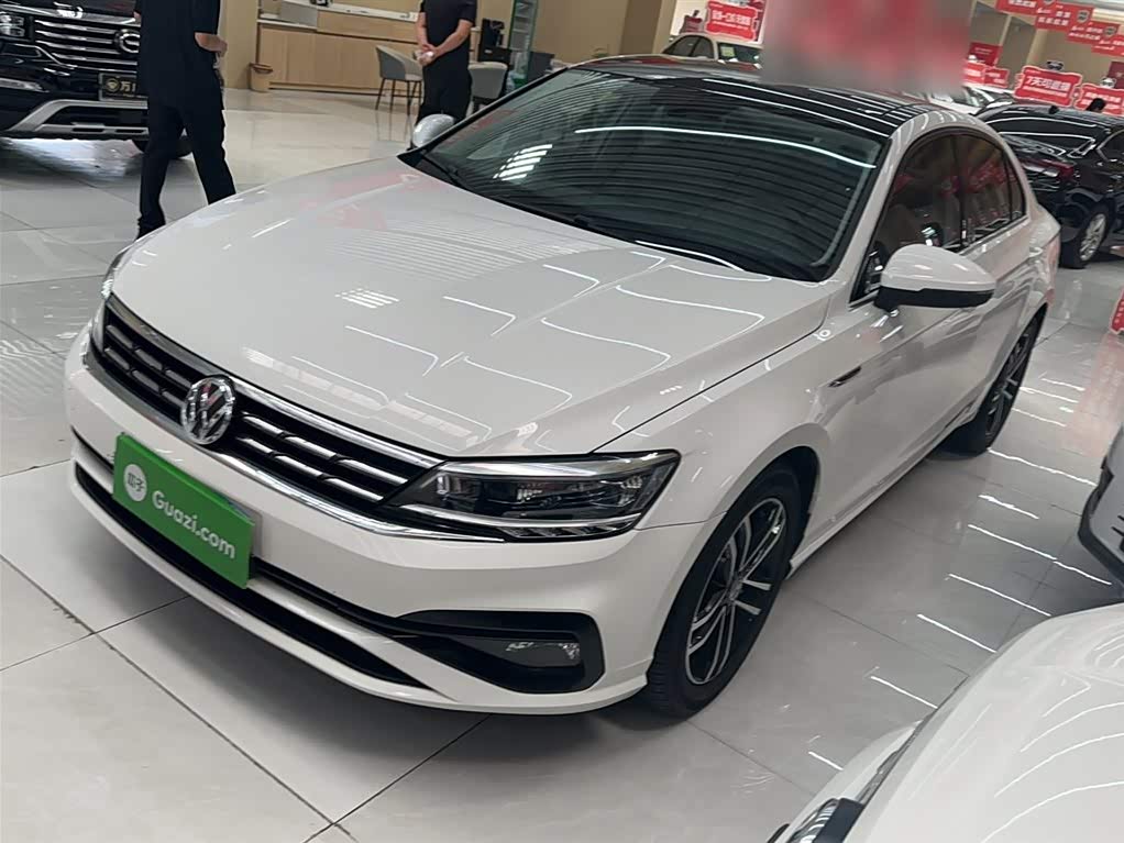 Volkswagen Lamando