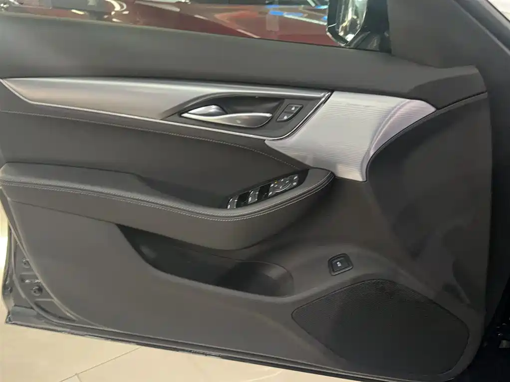 Cadillac CT5 2022 28T Luxury (Standard) фото 18