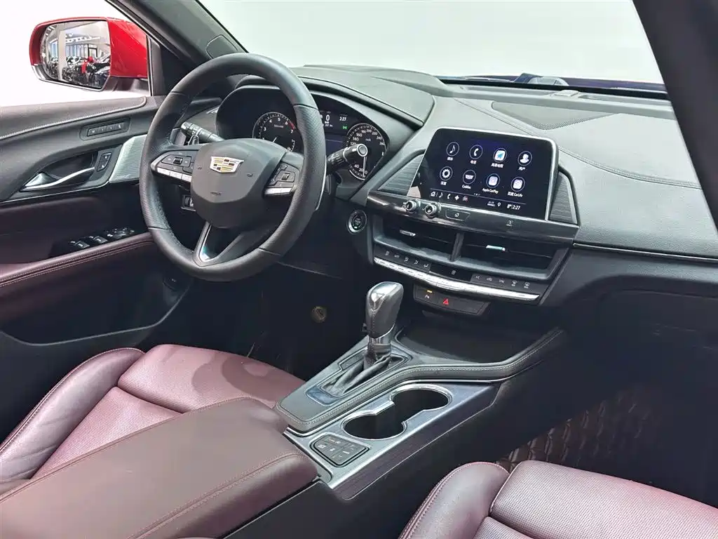 Cadillac CT4 2021 28T Premium Edition фото 13