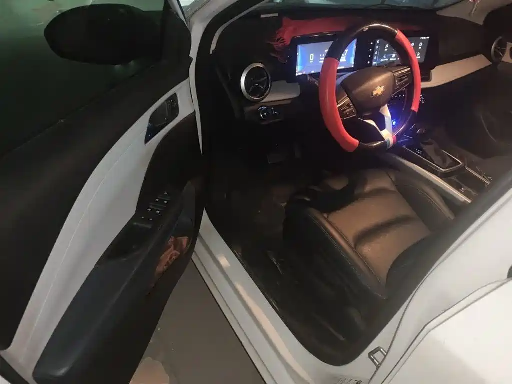 Chevrolet Monza 2023 1.5L Dual-Clutch Enjoyment Edition фото 13