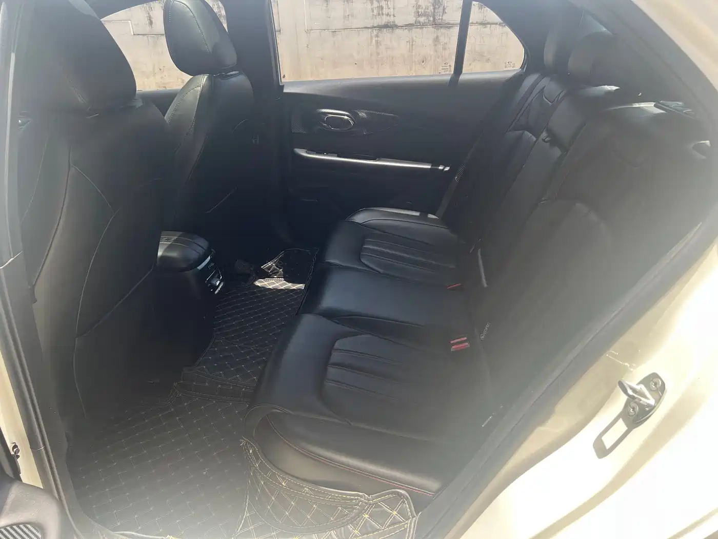 GAC Trumpchi Trumpchi Emkoo 2021 270T DCT J16 Edition фото 10